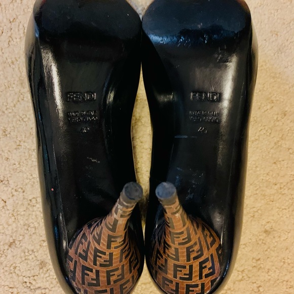Fendi Black Patent Leather Zucca Heel Pumps (40) - Picture 6 of 14
